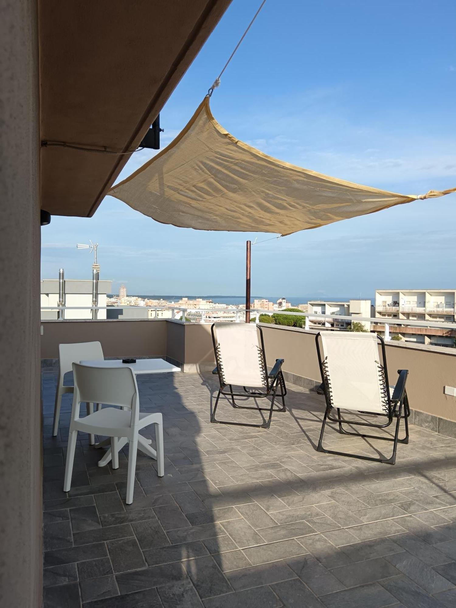 Апартаменти Terrazza Delle Rose Неттуно Екстер'єр фото